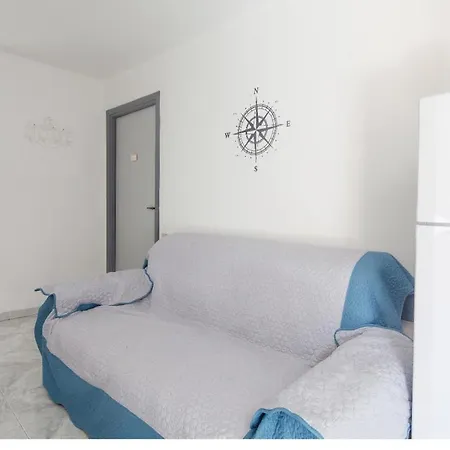 Controvento Ii Apartment La Spezia